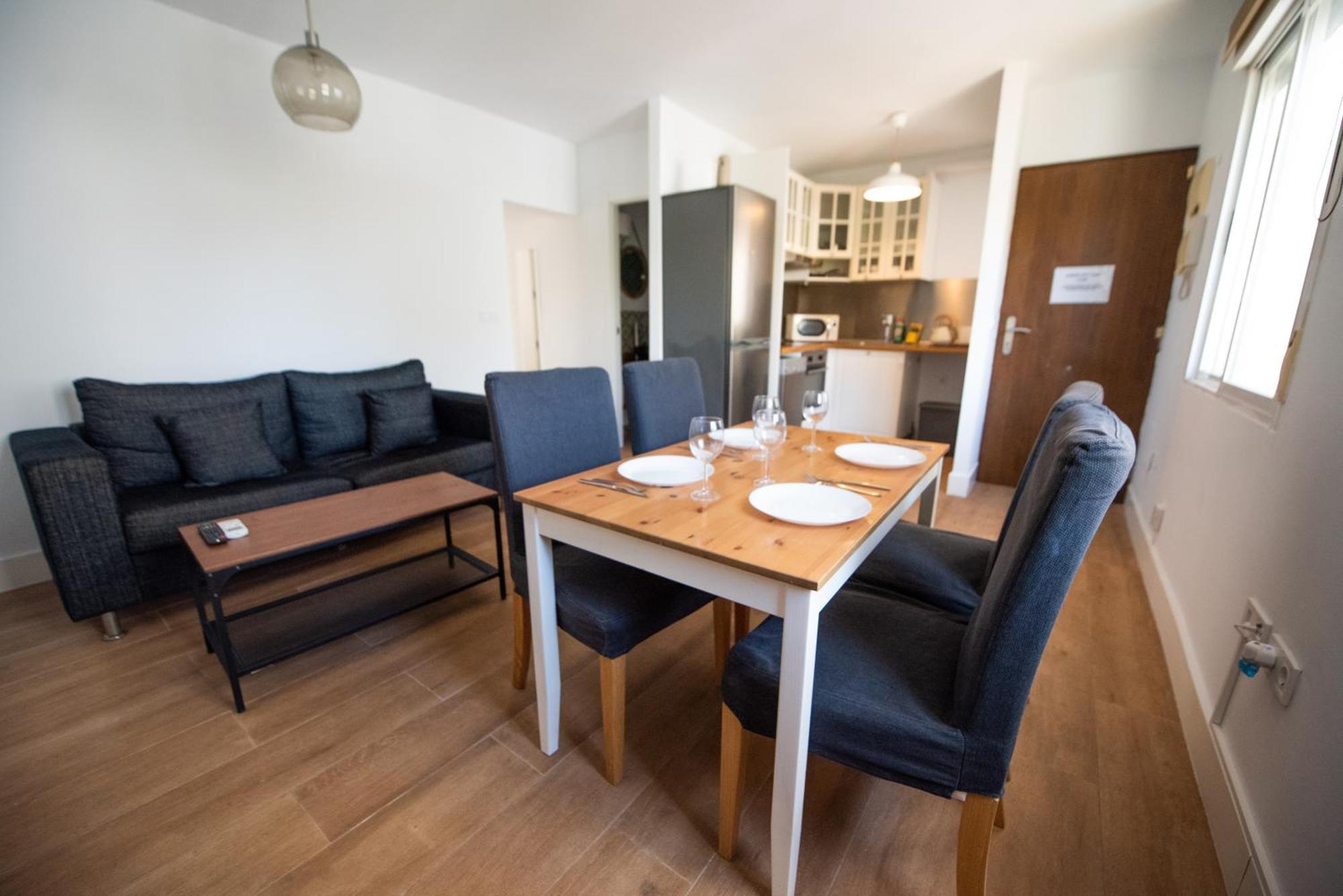 Apartamento Centrico La Merced 2 - Free Parking & Free Gym Leilighet Málaga Eksteriør bilde