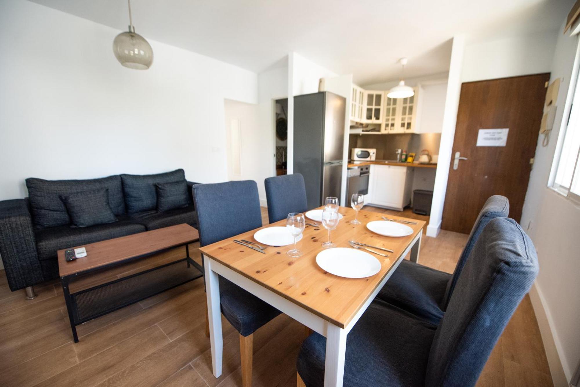 Apartamento Centrico La Merced 2 - Free Parking & Free Gym Leilighet Málaga Eksteriør bilde